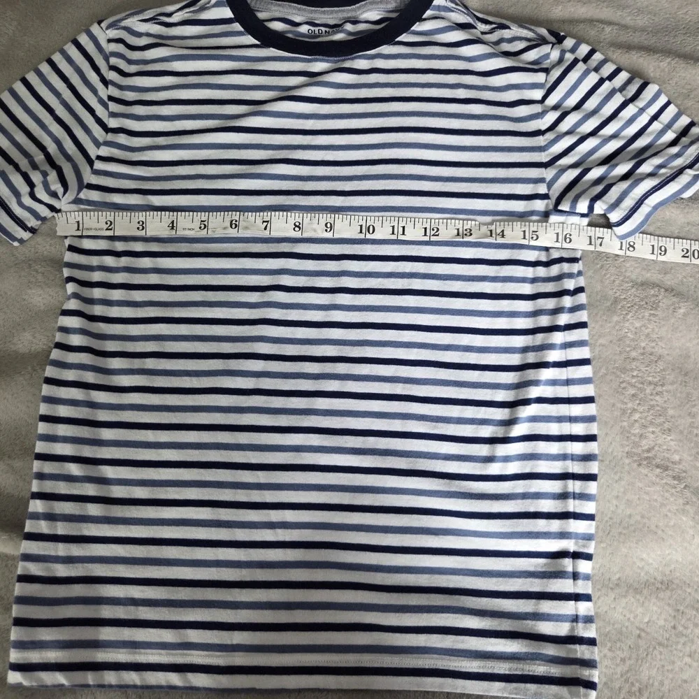 Old Navy Boys Size Large Short Sleeve  Crew Neck T Shirt Stripes Blue White